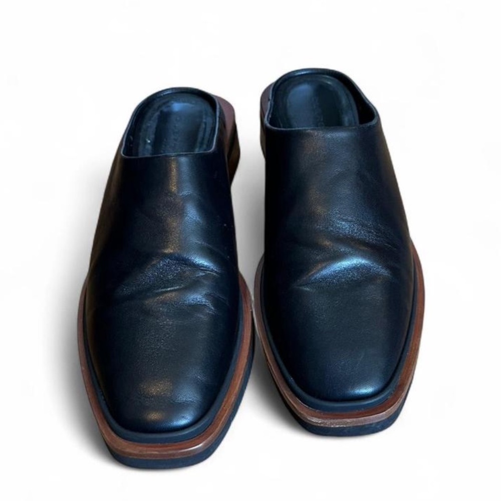 Robert Clergerie Black and Brown Mules Sleek Leather Design - Picture 3 of 8